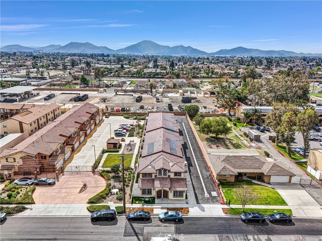 16385 Valencia Avenue 1 Property Photo 31
