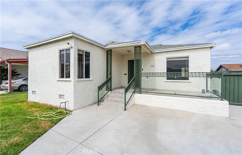 327 W Palmer Street Property Photo