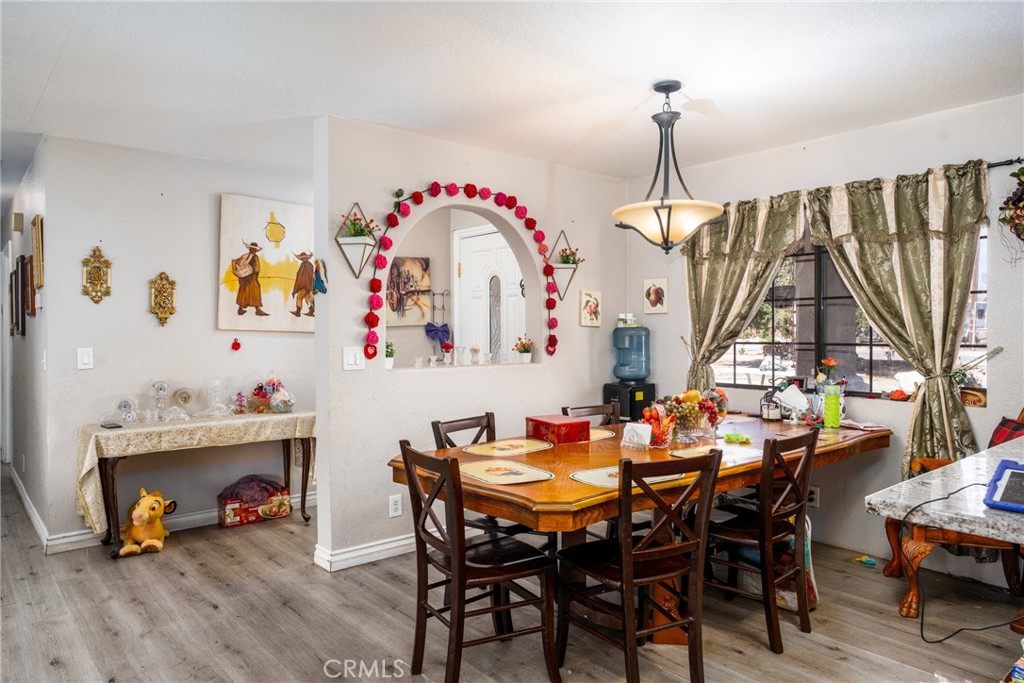 19095 Madrone Street Property Photo 7