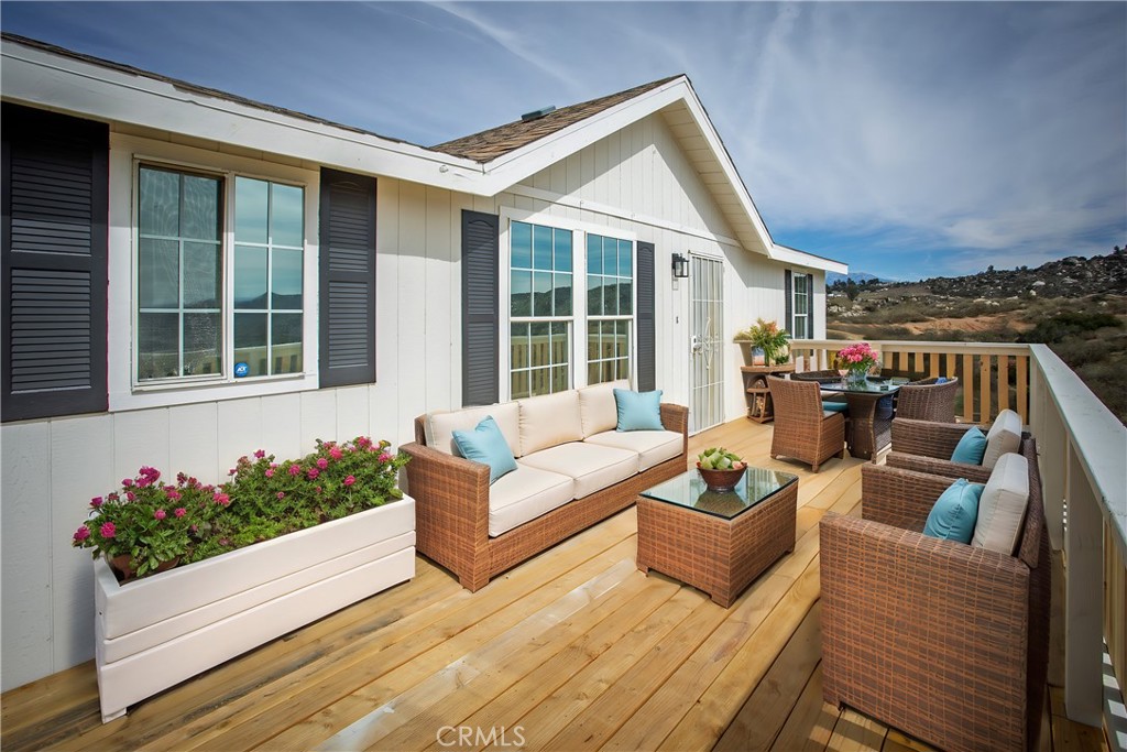 31670 Juniper Flats Road Property Photo