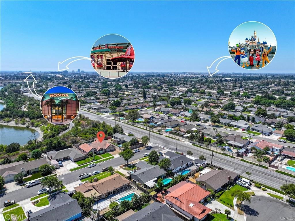 2810 E Burntwood Property Photo 4