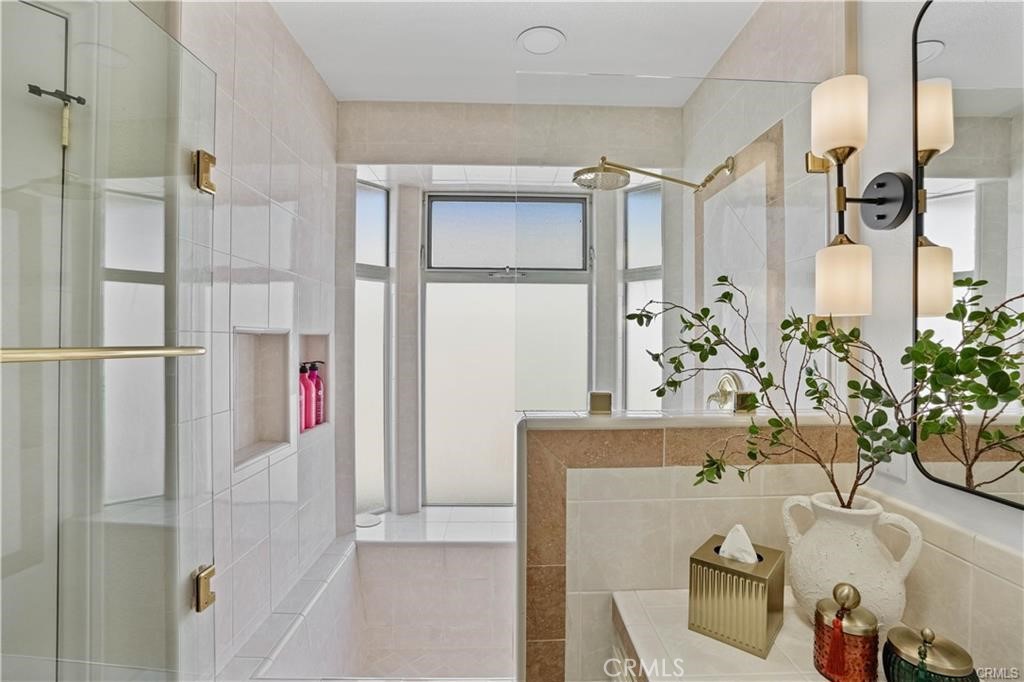 2810 E Burntwood Property Photo 23