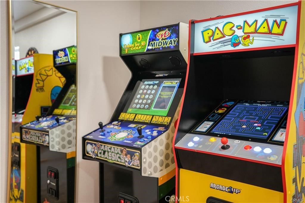 2810 E Burntwood Property Photo 29