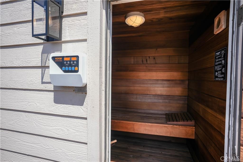 2810 E Burntwood Property Photo 40