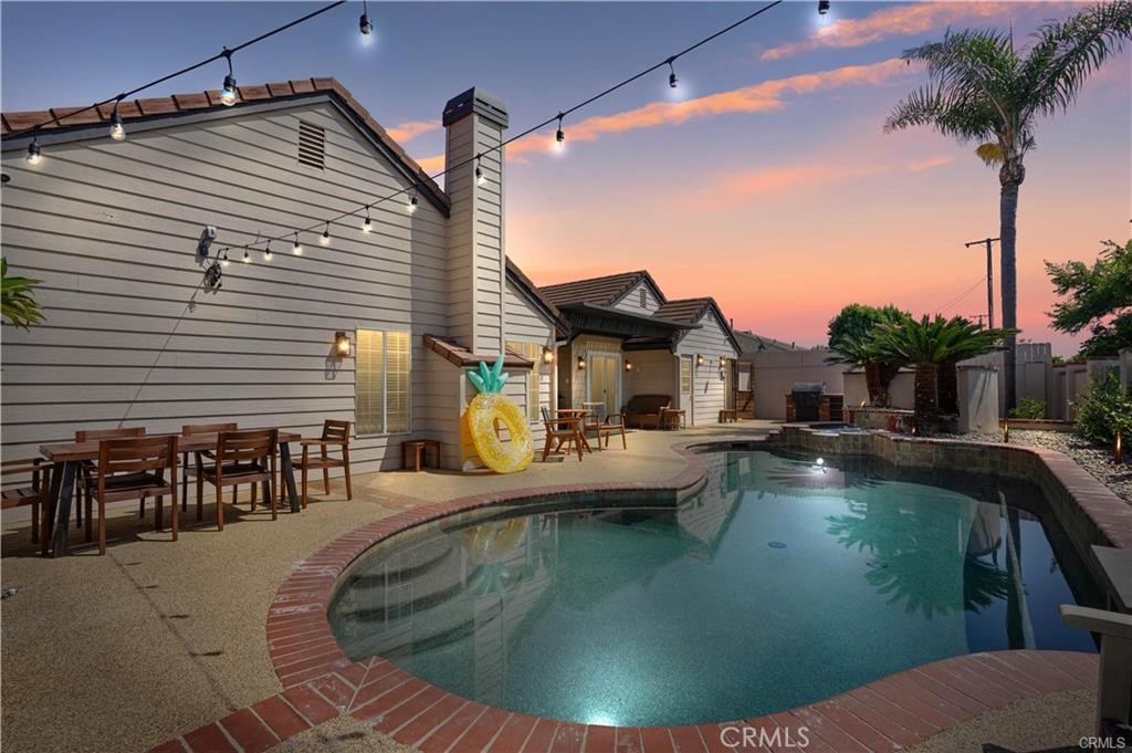 2810 E Burntwood Property Photo 43