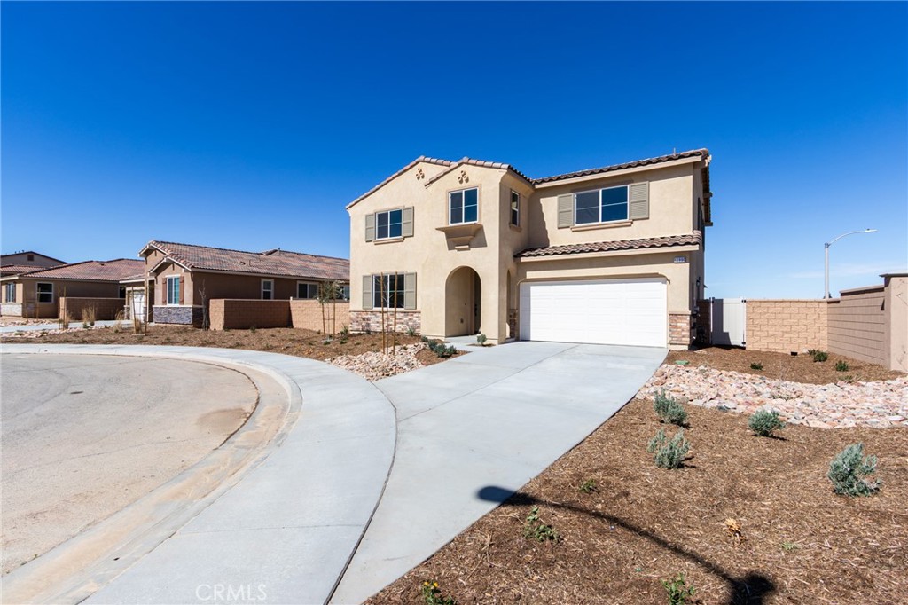 12990 Campbell Court Property Photo 4