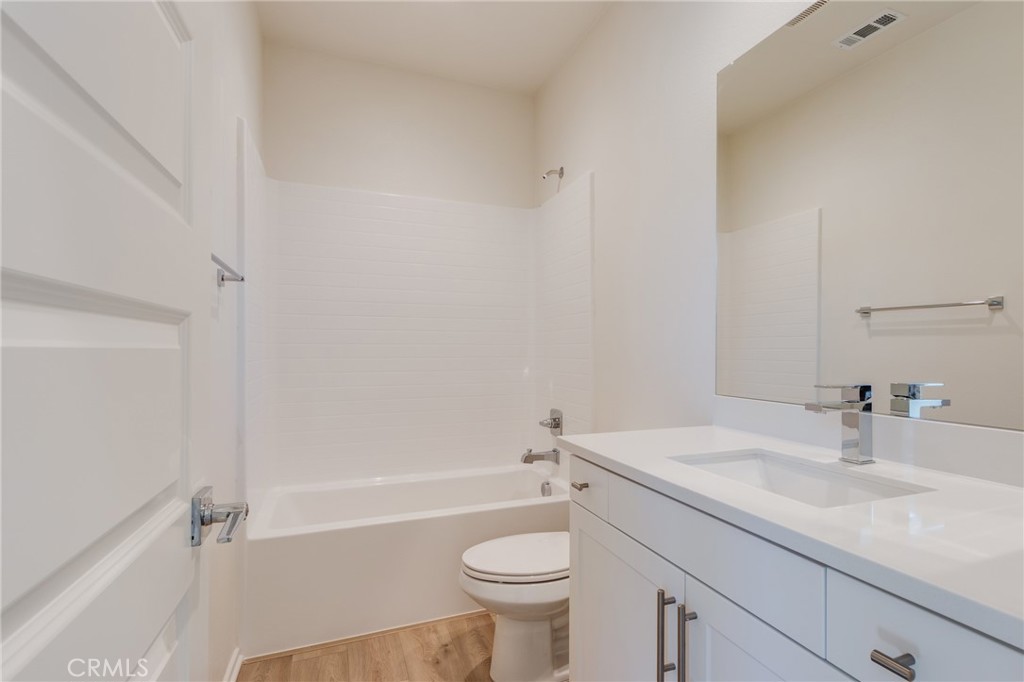 12990 Campbell Court Property Photo 14