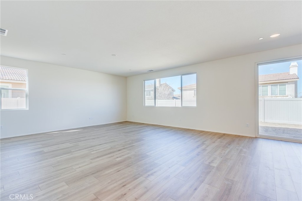12990 Campbell Court Property Photo 20