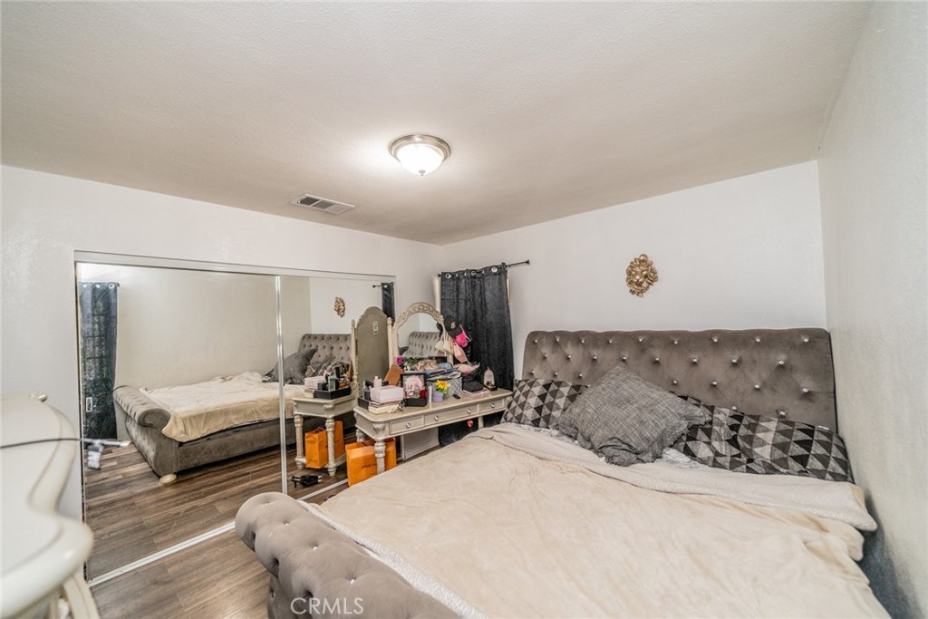 3042 N D Street Property Photo 16