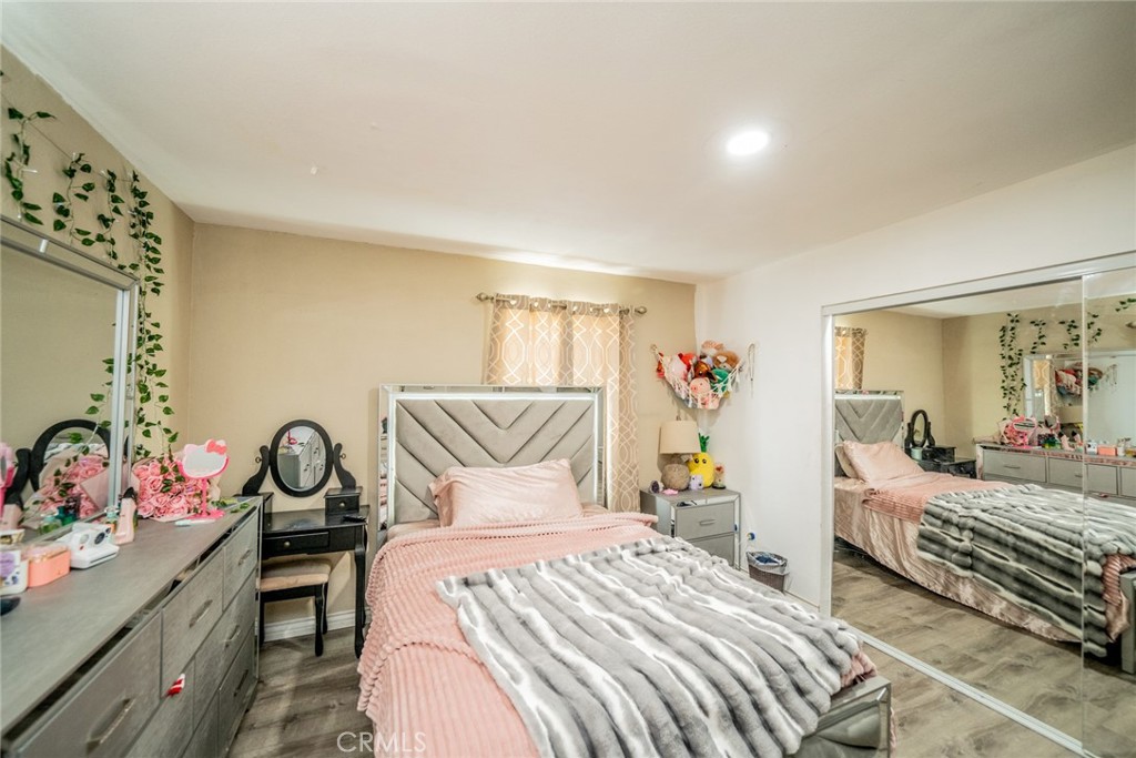 3042 N D Street Property Photo 20