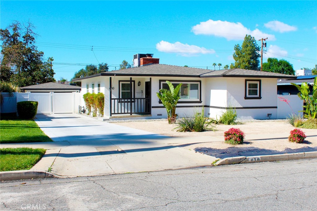 630 Roosevelt Road Property Photo