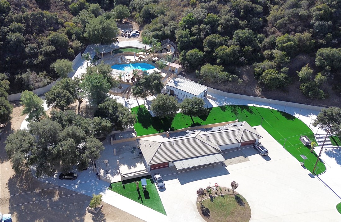 2400 Mabey Canyon Road Property Photo 4