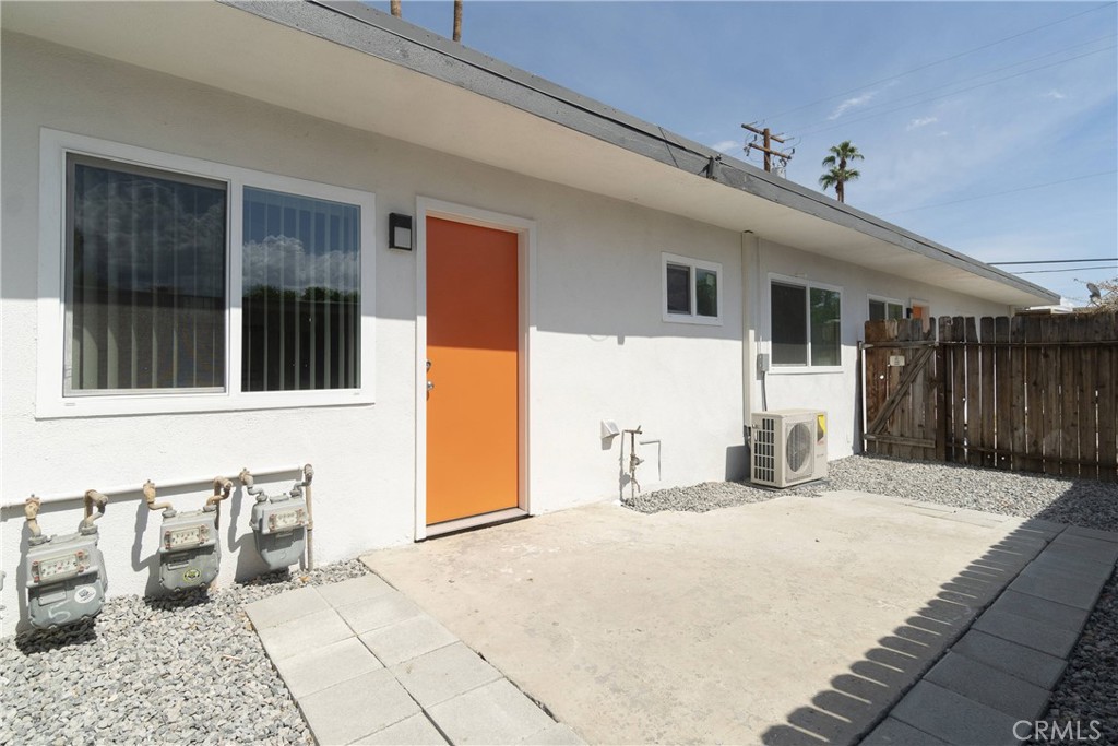 520 S Desert View Drive Property Photo 7