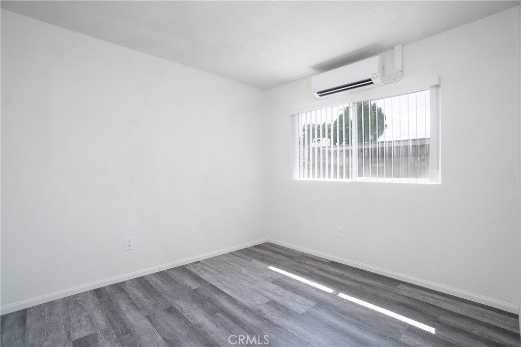 520 S Desert View Drive Property Photo 13