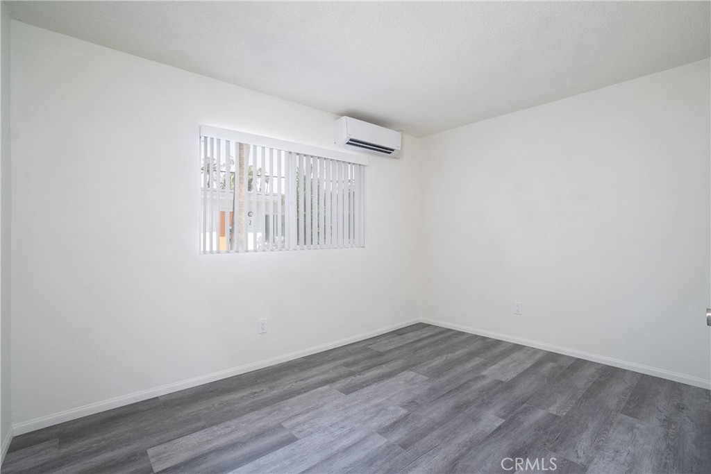 520 S Desert View Drive Property Photo 14