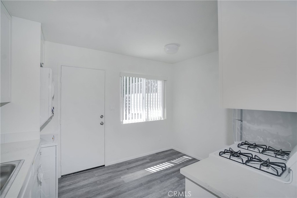 520 S Desert View Drive Property Photo 15