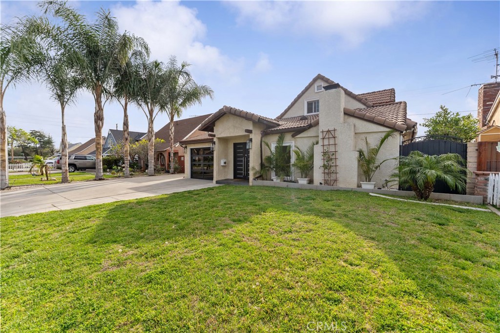 1143 N Fairvalley Avenue Property Photo