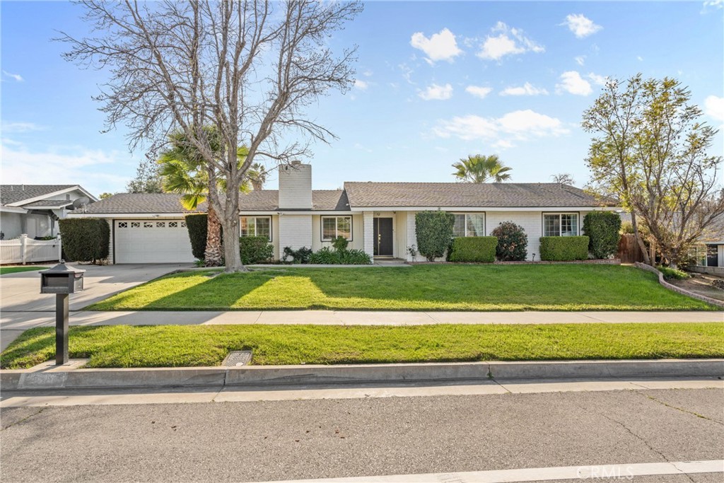 500 Lakeside Avenue Property Photo