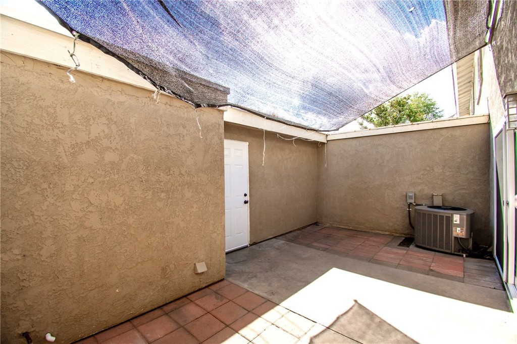 2061 W Redlands Boulevard 14b Property Photo 30