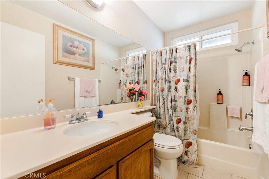 1108 W Van Koevering Street Property Photo 13