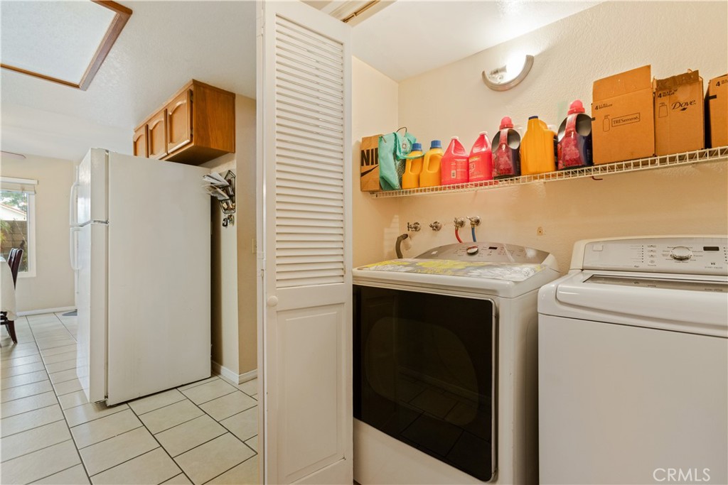 1108 W Van Koevering Street Property Photo 19