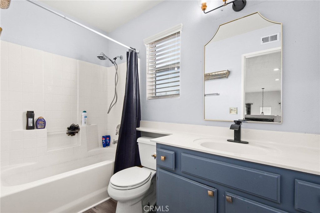 2073 W Summerset Drive Property Photo 17