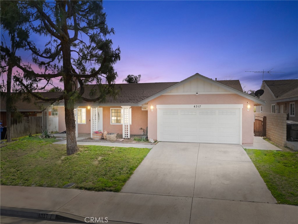 4317 Riverbend Lane Property Photo