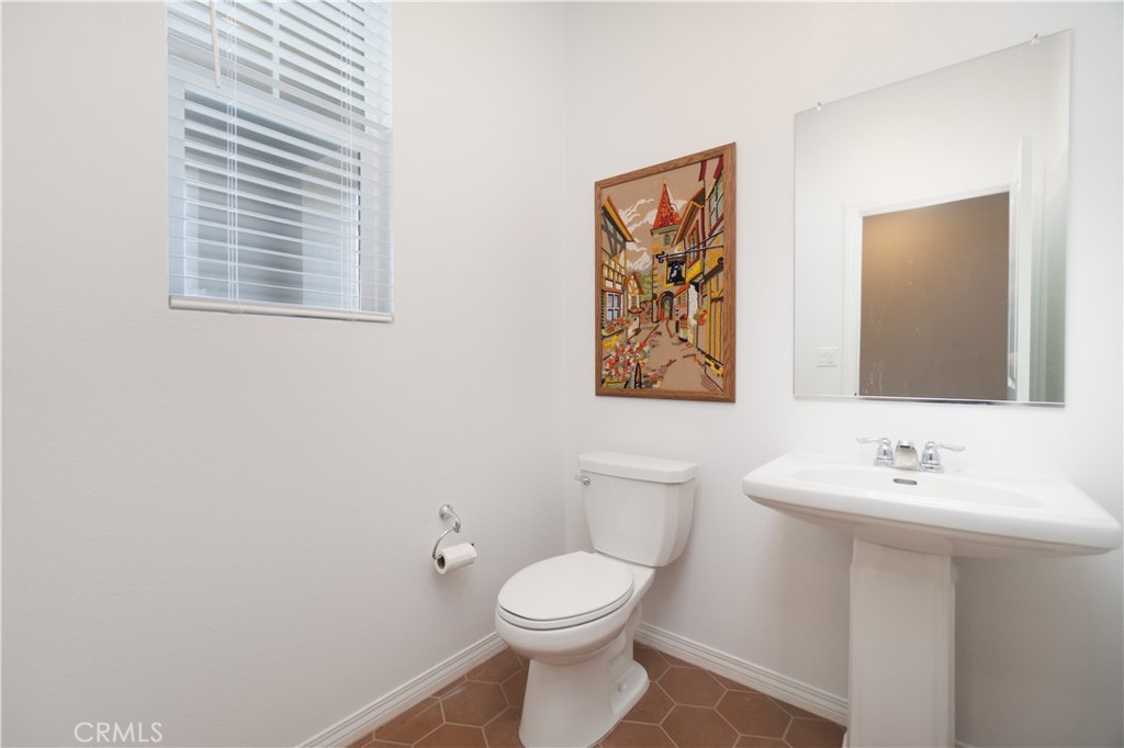 2525 Powell Drive Property Photo 13