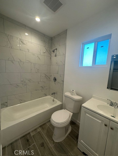 9642 Bolton Avenue Property Photo 4