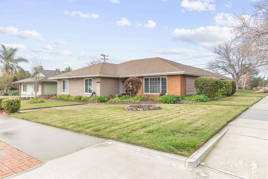 1157 N Granite Avenue Property Photo