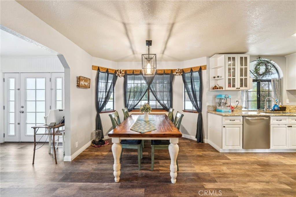 11990 Sutter Avenue Property Photo 13