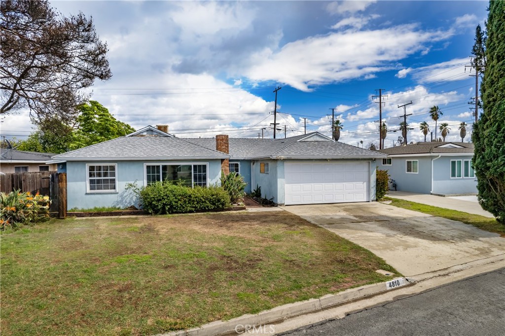 4810 N Albertson Avenue Property Photo