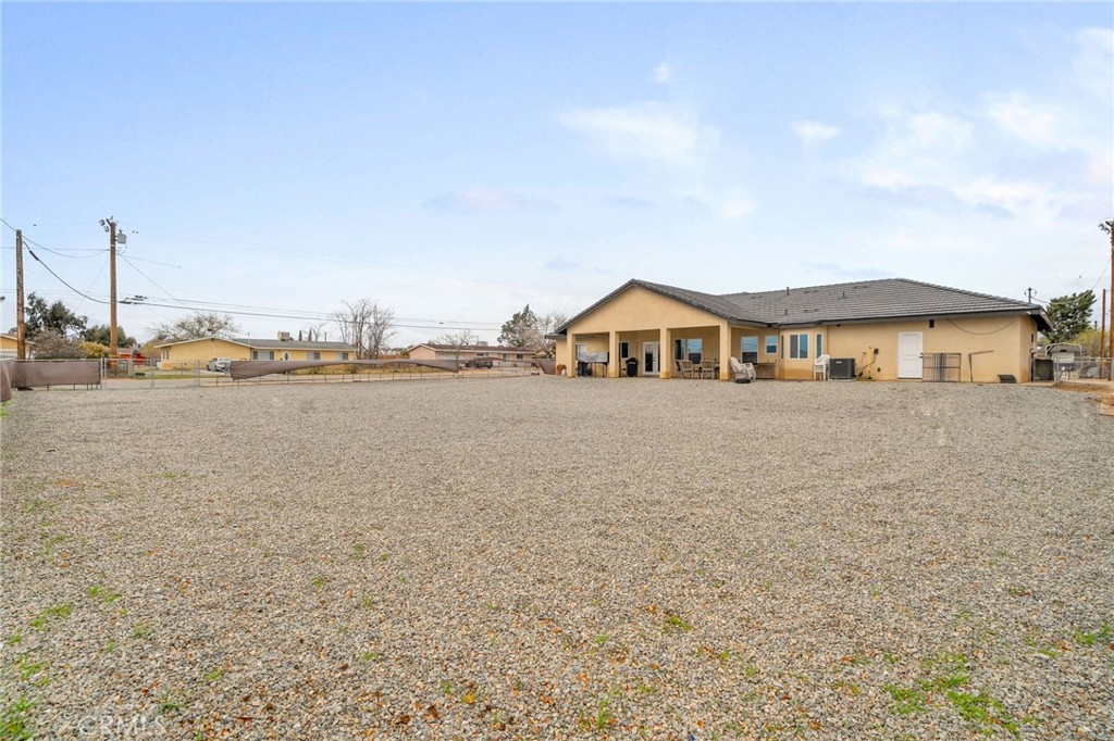 10983 Redwood Avenue Property Photo 32