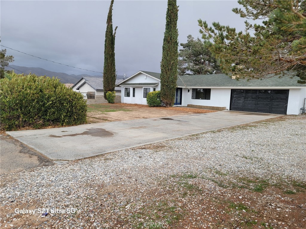 18425 Ranchero Road Property Photo