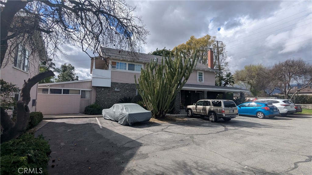 424 W 7th Street Property Photo 6