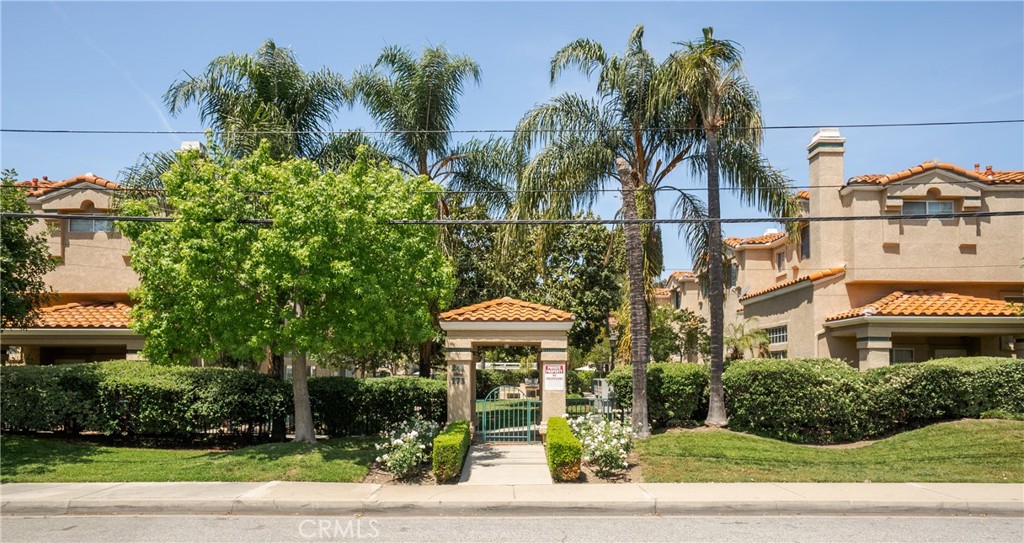 243 S San Dimas Canyon Road Property Photo