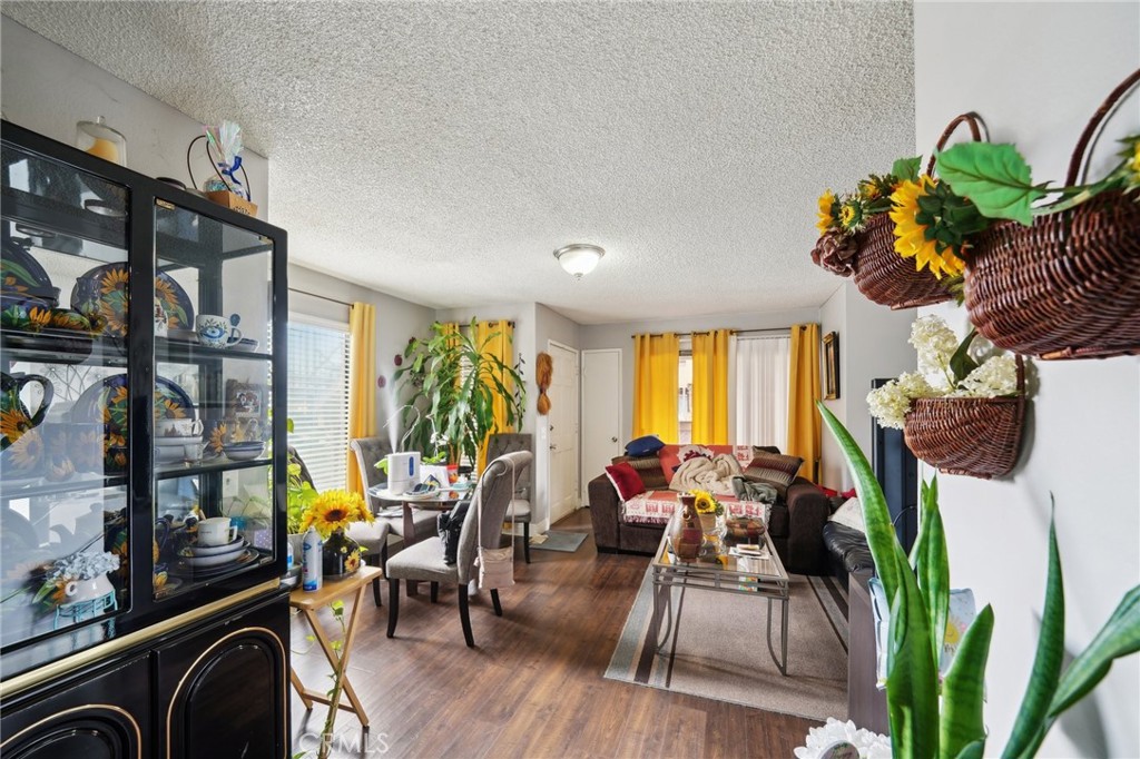 9030 Newport Avenue 23 Property Photo 7