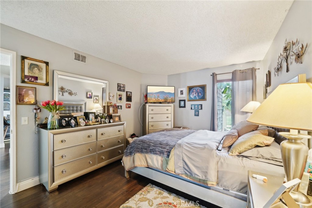 9030 Newport Avenue 23 Property Photo 21