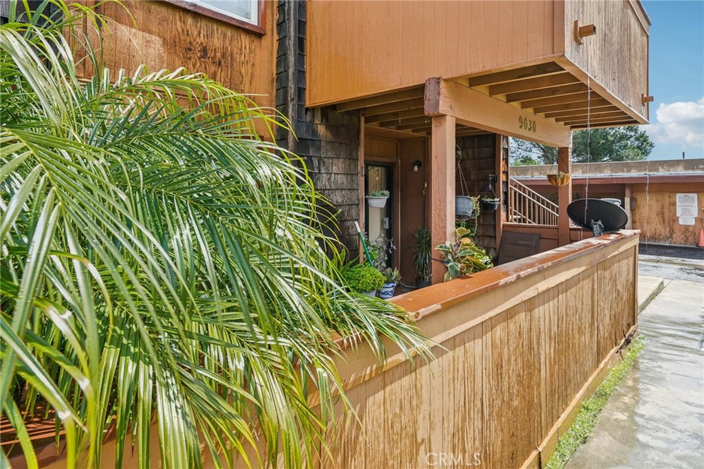 9030 Newport Avenue 23 Property Photo 25