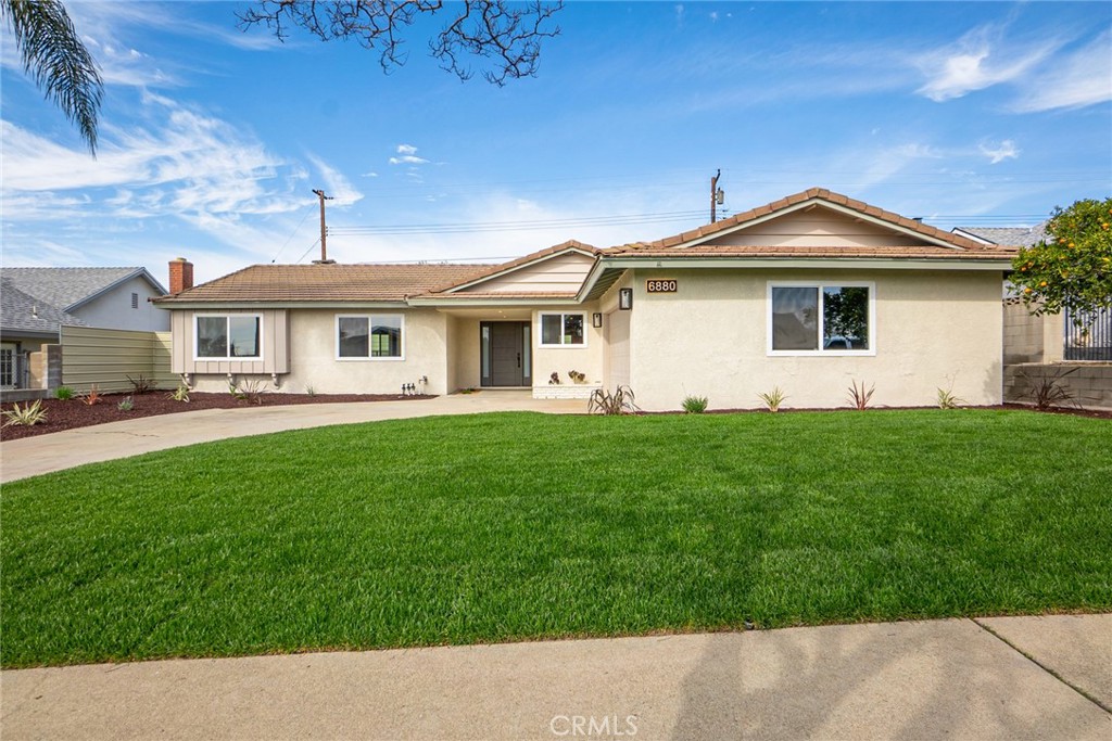 6880 Topaz Street Property Photo