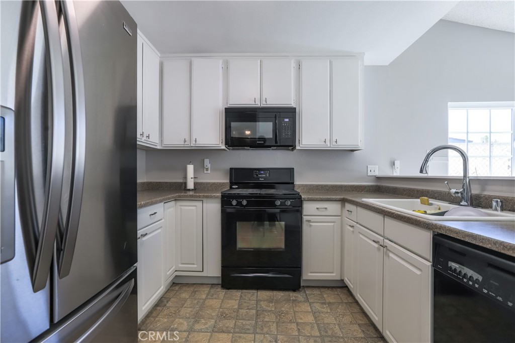 7320 Ramona Avenue Property Photo 12