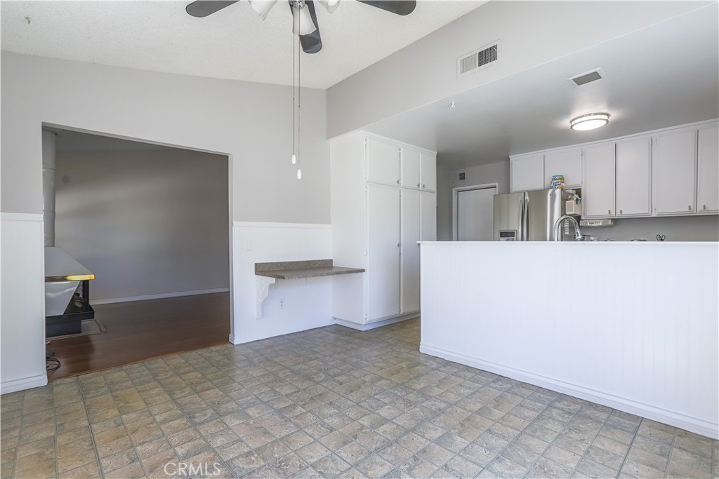 7320 Ramona Avenue Property Photo 15