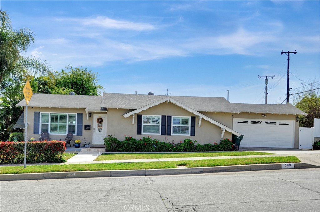 500 Las Lomas Drive Property Photo