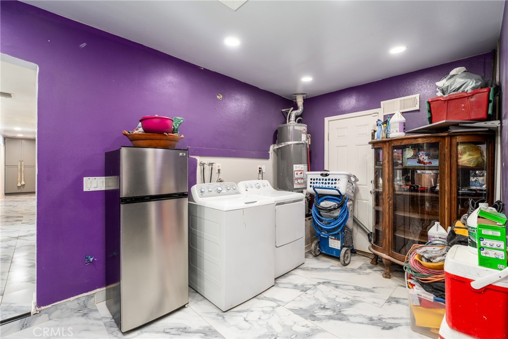 9164 Quincy Avenue Property Photo 8