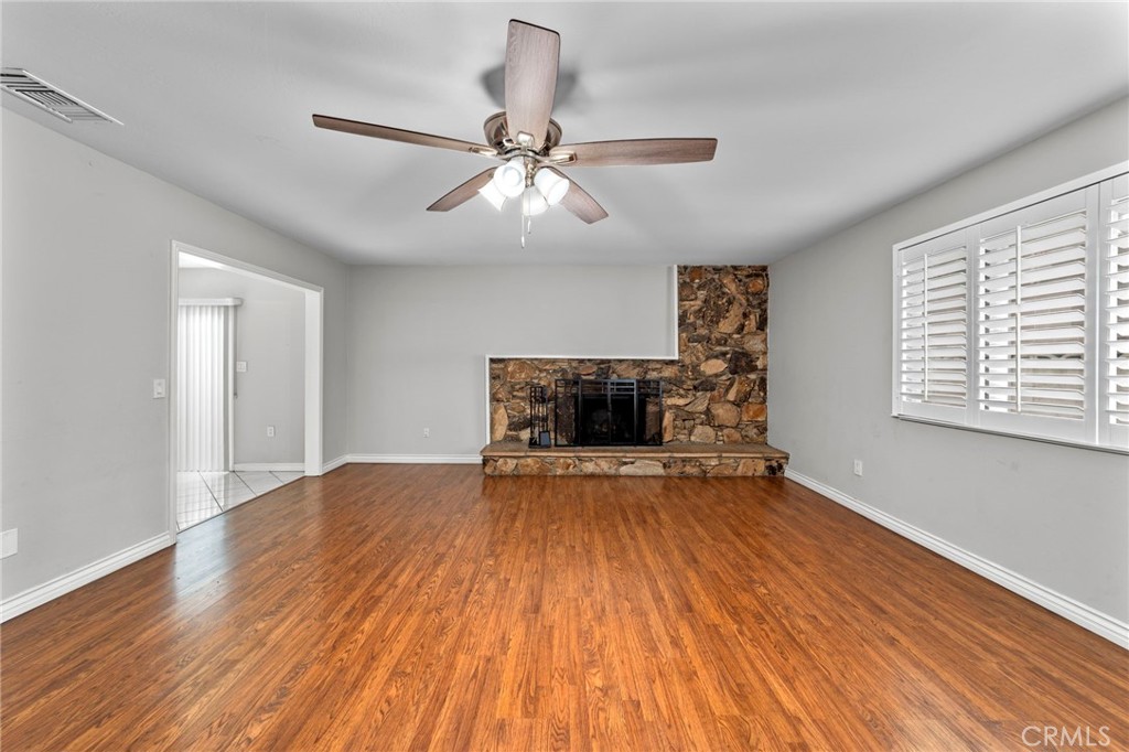 17435 Hawthorne Court Property Photo 12