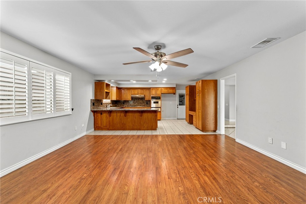 17435 Hawthorne Court Property Photo 14