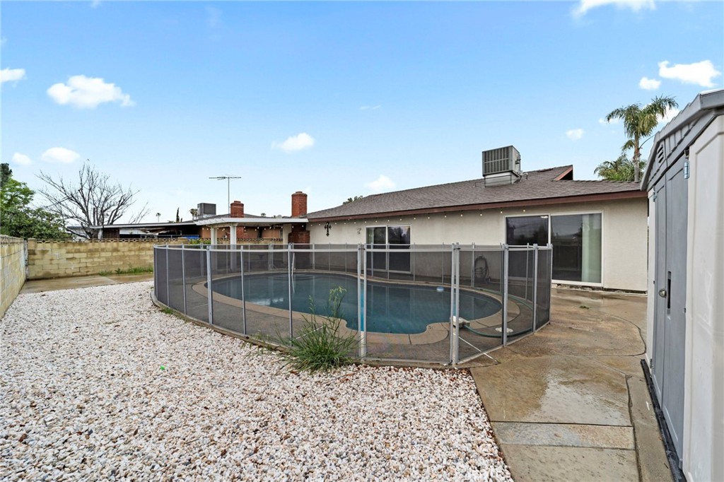 17435 Hawthorne Court Property Photo 27