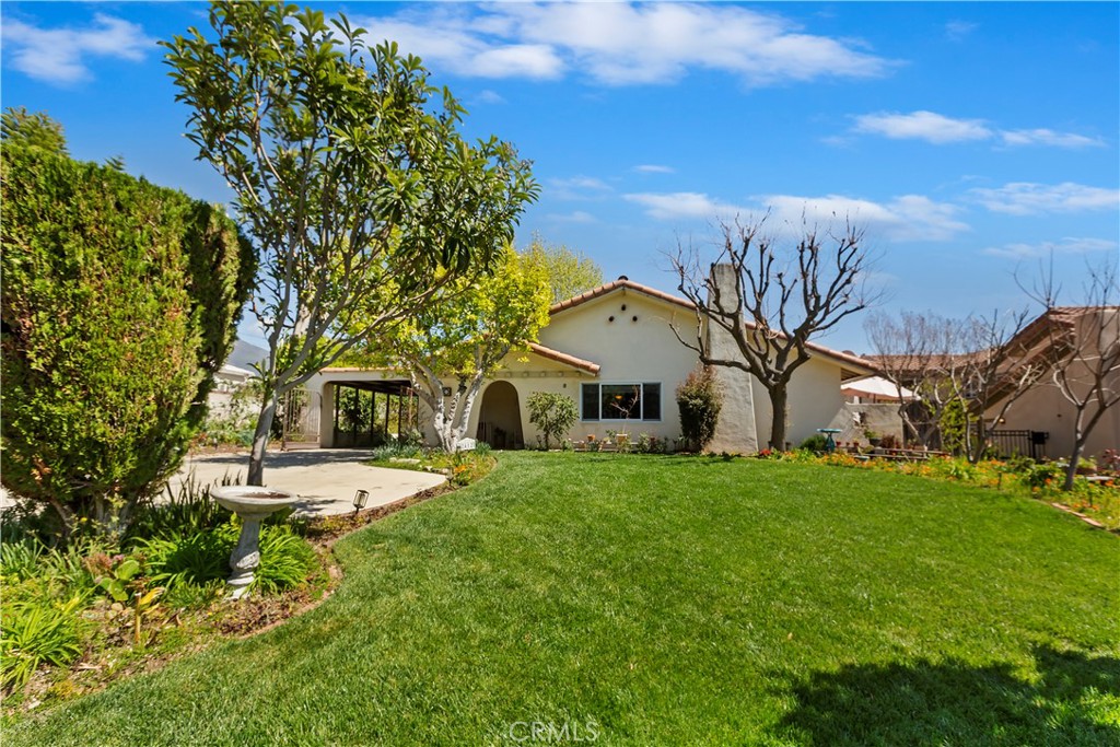 2412 Highland Road Property Photo
