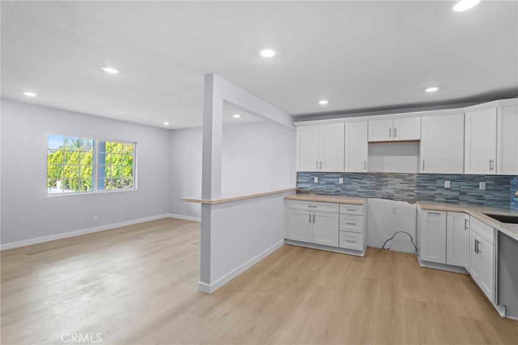 7877 Kempster Avenue Property Photo 9