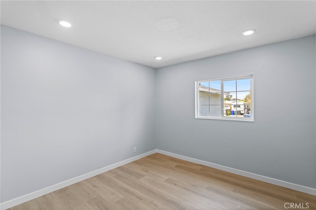 7877 Kempster Avenue Property Photo 12